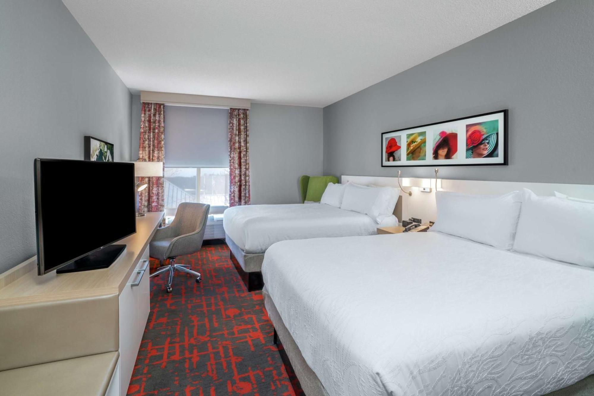 Hilton Garden Inn Louisville East Exteriör bild
