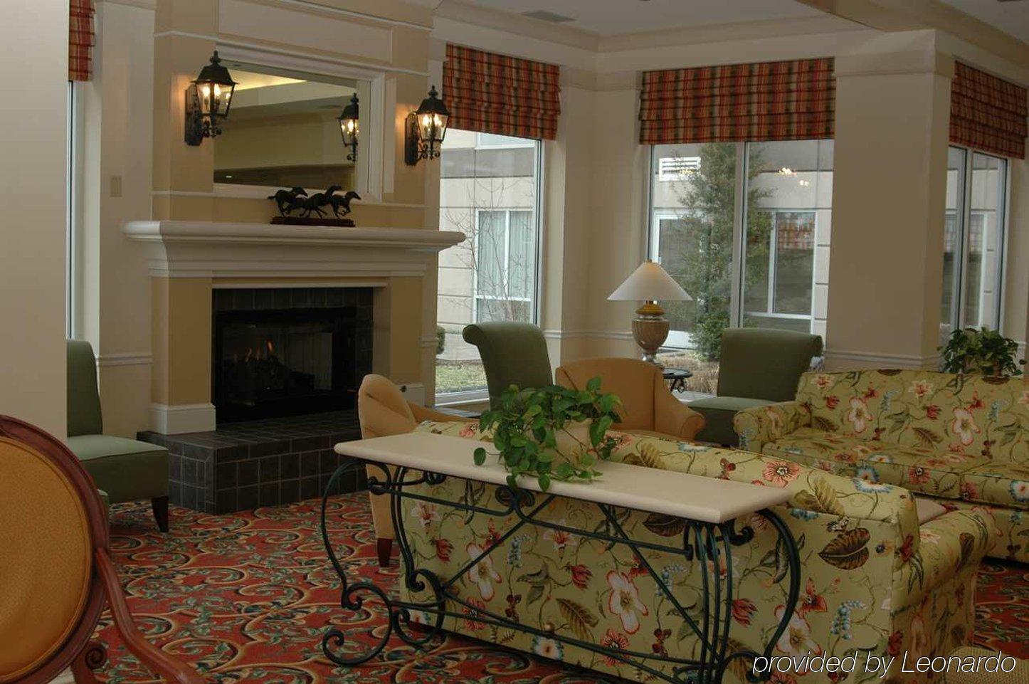 Hilton Garden Inn Louisville East Inreriör bild