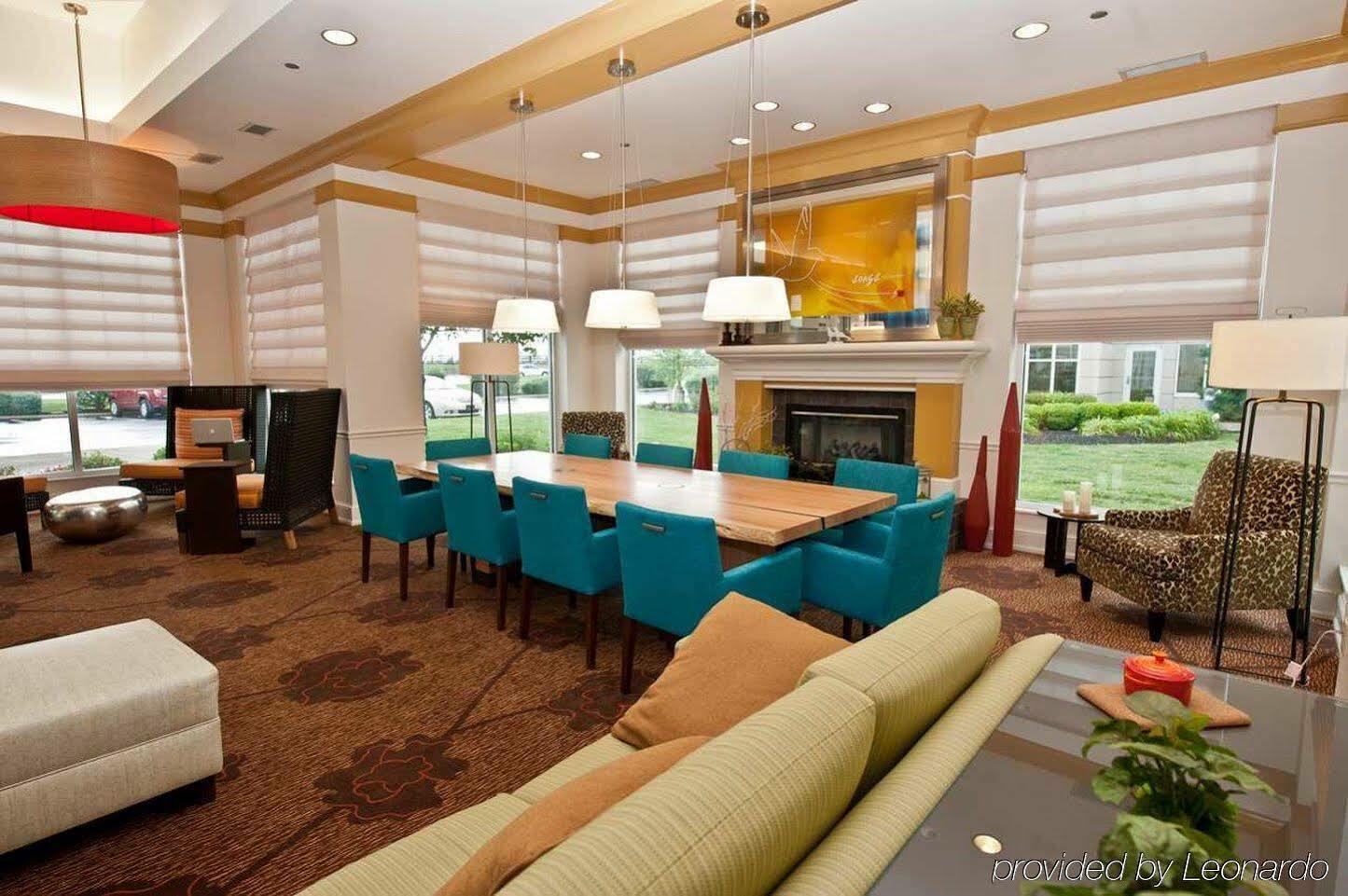 Hilton Garden Inn Louisville East Exteriör bild